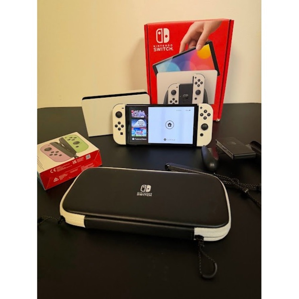 Gaming Nintendo Switch OLED Console Unisex White HEG-001 Bundle Extra Joy-Cons - Picture 7 of 9